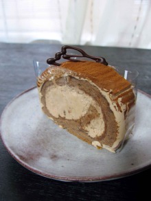 ロールケーキ05